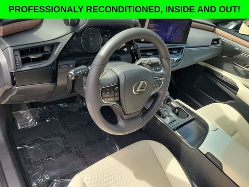 Used 2023 Lexus ES 350 w/ Premium Package FWD image 8