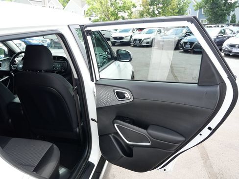 Used 2020 Kia Soul X-Line FWD image 34