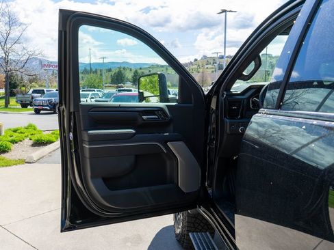New 2026 GMC Sierra 2500 AT4X AWD/4WD image 18