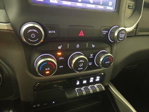 Certified 2019 RAM 1500 Big Horn AWD/4WD image 26