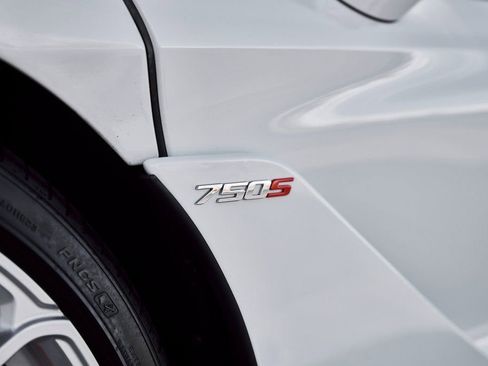 Used 2024 McLaren 750S image 10