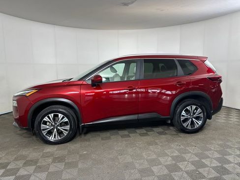 Used 2023 Nissan Rogue SV w/ SV Premium B Package image 6