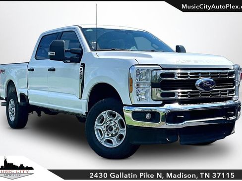 Used 2025 Ford F250 XLT w/ FX4 Off-Road Package AWD/4WD image 1
