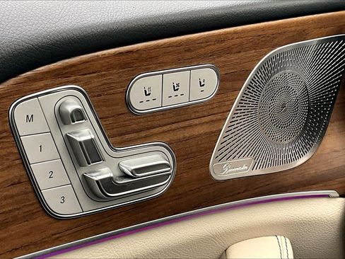 Used 2024 Mercedes-Benz GLS 450 4MATIC image 37