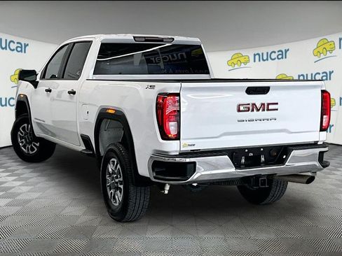 Used 2025 GMC Sierra 3500 Pro AWD/4WD image 4