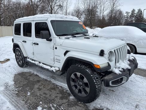 Used 2019 Jeep Wrangler Unlimited Sahara w/ Dual Top Group image 2