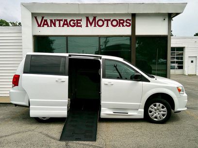 Used 2018 Dodge Grand Caravan SE