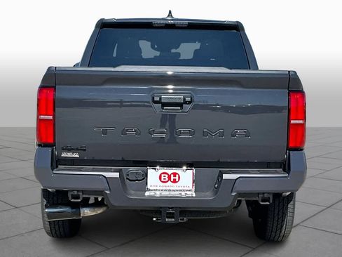 New 2026 Toyota Tacoma SR5 AWD/4WD image 4