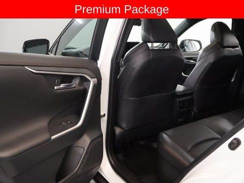 Used 2024 Toyota RAV4 XSE w/ Premium Package AWD/4WD image 11
