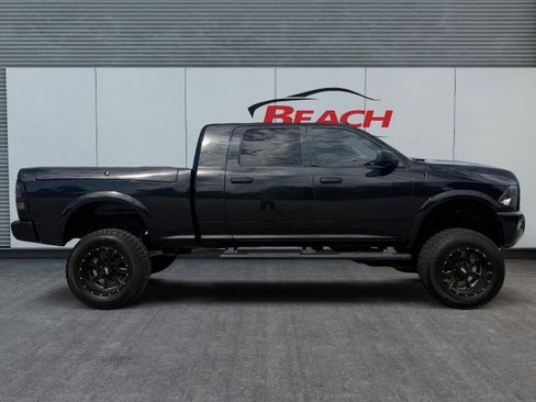 Used 2017 RAM 2500 Lone Star w/ Black Appearance Group AWD/4WD image 7