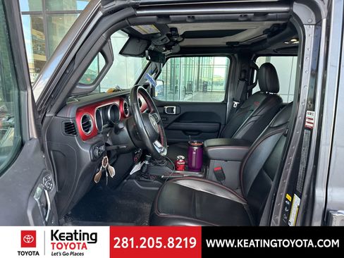 Used 2022 Jeep Wrangler Unlimited Rubicon w/ Steel Bumper Group image 13