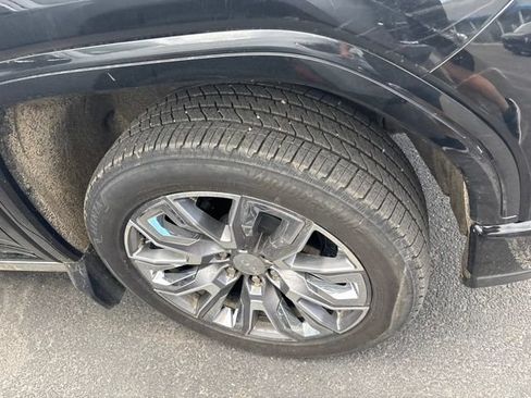 Used 2026 GMC Sierra 1500 Denali AWD/4WD image 9