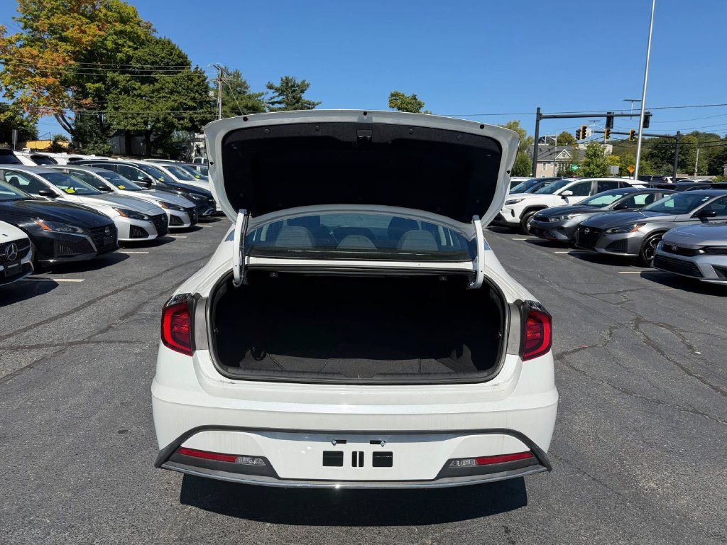 Used 2022 Hyundai Sonata SE FWD image 20