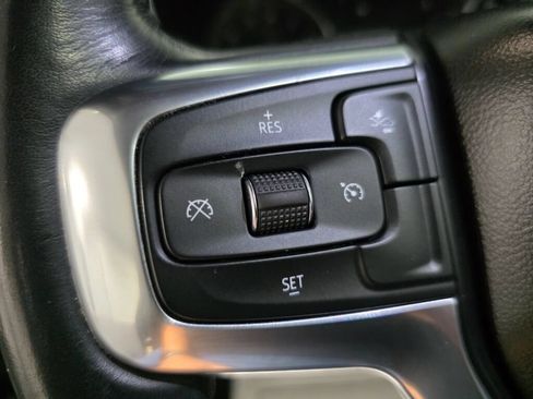 Used 2021 Chevrolet Blazer LT w/ Sound & Technology Package FWD image 16