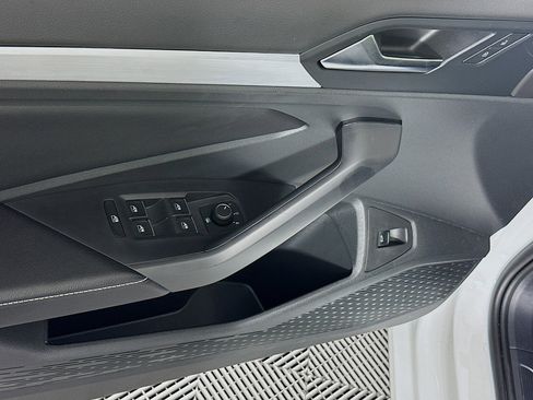 Used 2026 Volkswagen Jetta Sport FWD image 14