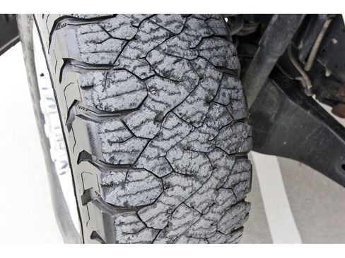 Used 2024 Ford F250 XLT w/ FX4 Off-Road Package image 29