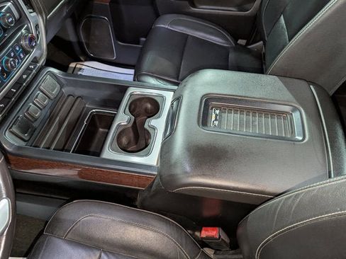 Used 2018 GMC Sierra 2500 SLT w/ Snow Plow Prep Package image 40