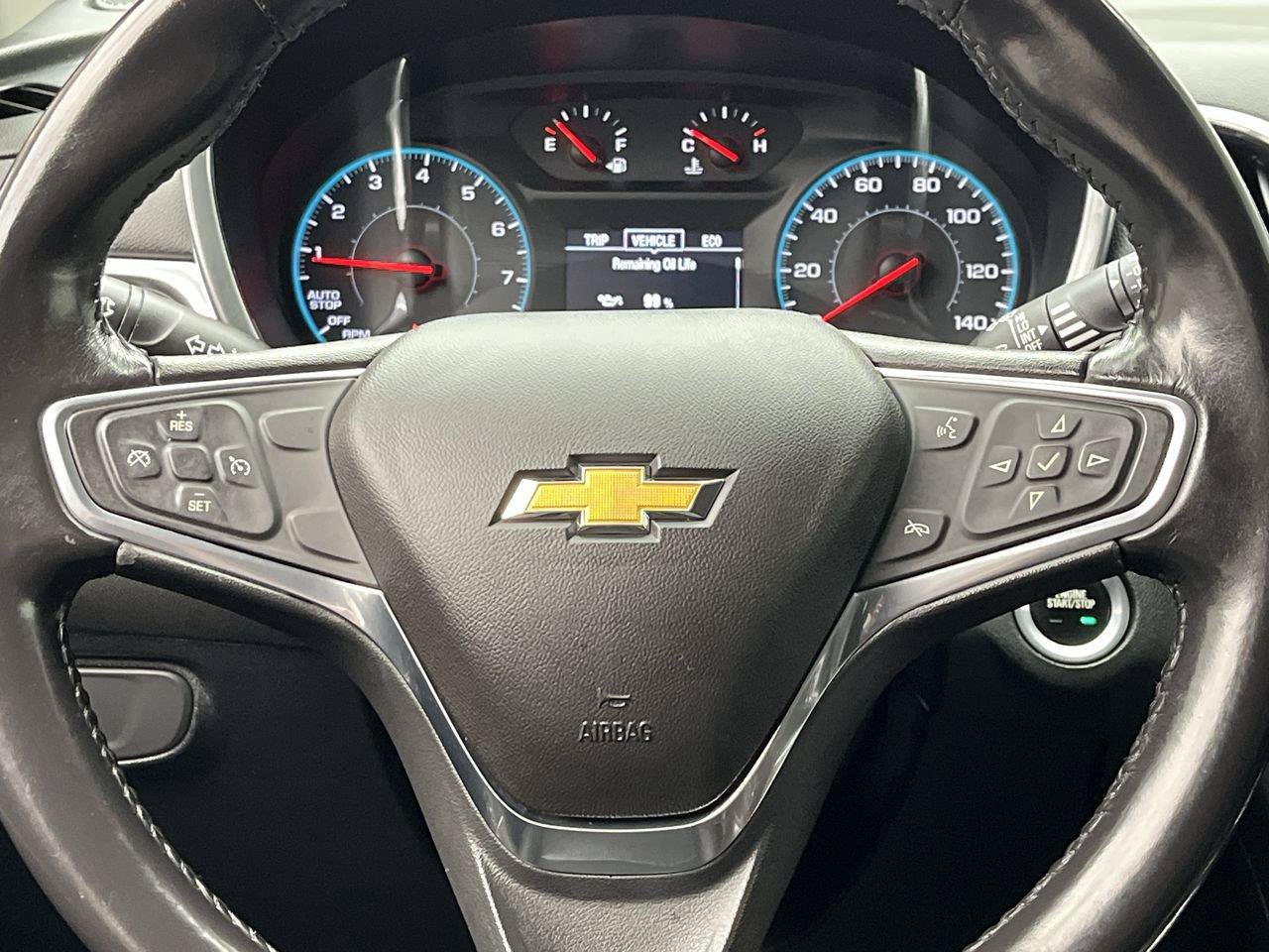 Used 2018 Chevrolet Equinox LT AWD/4WD image 13