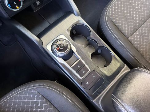 Used 2025 Ford Escape Active image 25