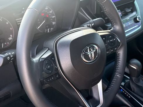 Used 2025 Toyota Corolla SE FWD image 29