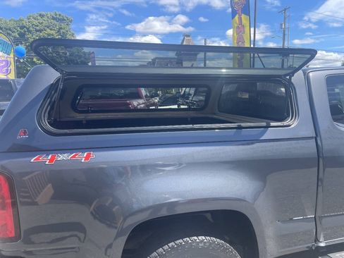 Used 2016 Chevrolet Colorado LT AWD/4WD image 8
