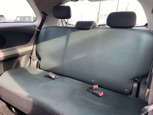 Used 2008 Toyota Yaris 2-Door Hatchback image 13