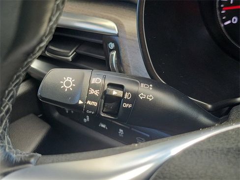 Certified 2021 Kia Telluride SX w/ SX Prestige Package image 16