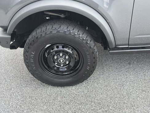 Used 2023 Ford Bronco Black Diamond AWD/4WD image 13