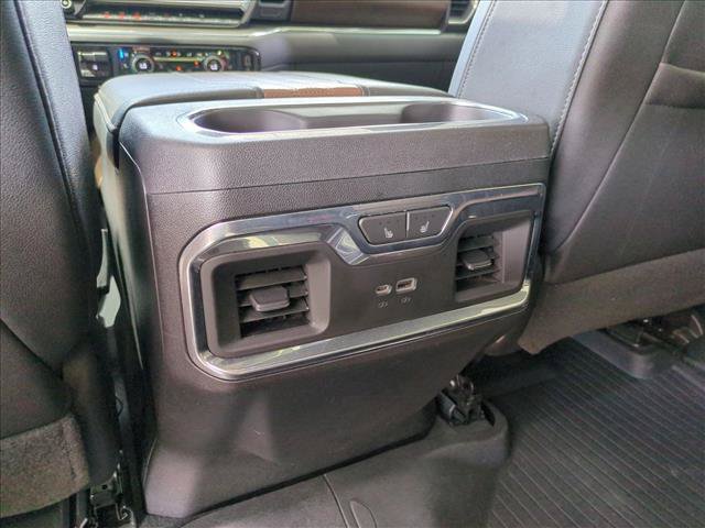 Used 2023 Chevrolet Silverado 1500 High Country w/ High Country Premium Package AWD/4WD image 18