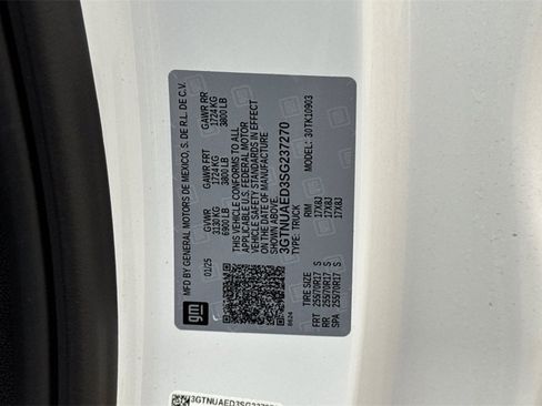 Used 2025 GMC Sierra 1500 Pro w/ Pro Value Package image 28