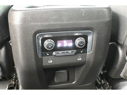 Used 2023 Chevrolet Tahoe High Country AWD/4WD image 31