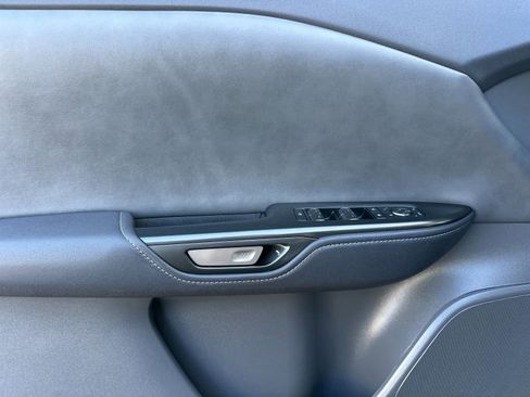 Used 2024 Lexus RZ 300e Premium image 11