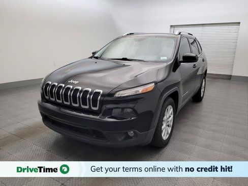 Used 2018 Jeep Cherokee Latitude Plus FWD image 1
