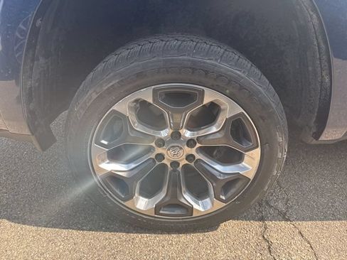 Used 2020 RAM 1500 Limited AWD/4WD image 4