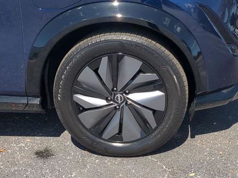 Certified 2023 Nissan Ariya FWD image 11