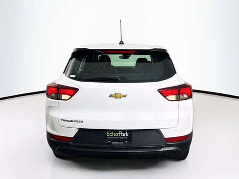 Used 2024 Chevrolet TrailBlazer LS image 7