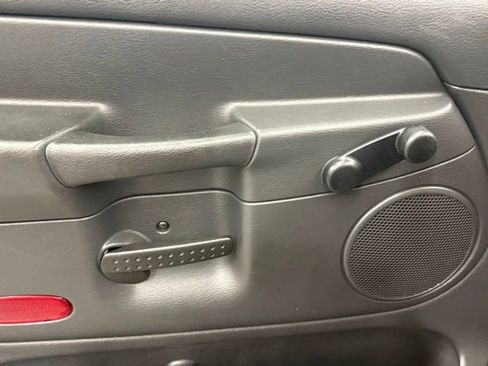 Used 2003 Dodge Ram 1500 Truck ST RWD image 8
