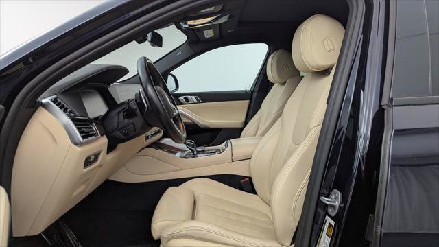Used 2021 BMW X6 xDrive40i w/ M Sport Package AWD/4WD image 14