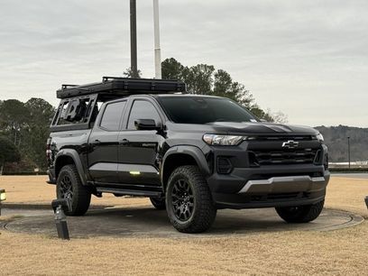 Used 2024 Chevrolet Colorado Trail Boss w/ Technology Package