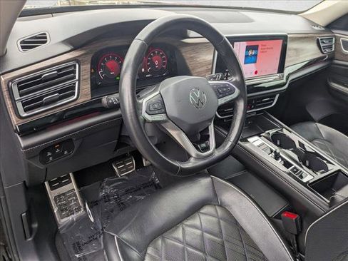 Used 2024 Volkswagen Atlas SEL Premium R-Line AWD/4WD image 10
