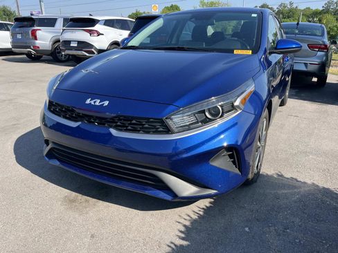 Used 2023 Kia Forte LXS image 5