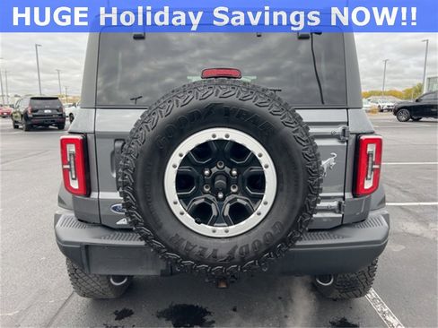 Used 2023 Ford Bronco Badlands w/ Sasquatch Package image 7