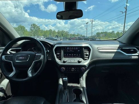 Used 2018 GMC Acadia SLT AWD/4WD image 9