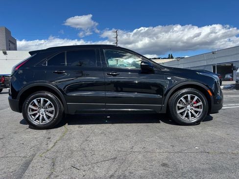 Used 2021 Cadillac XT4 Sport image 3