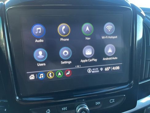 Used 2023 Chevrolet Traverse RS image 13