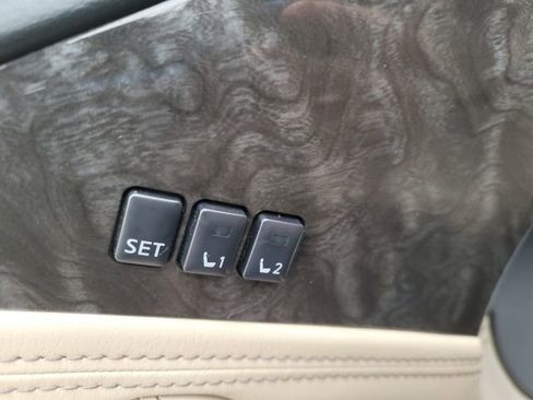 Used 2021 Nissan Armada Platinum w/ Captain's Chairs Package RWD image 12