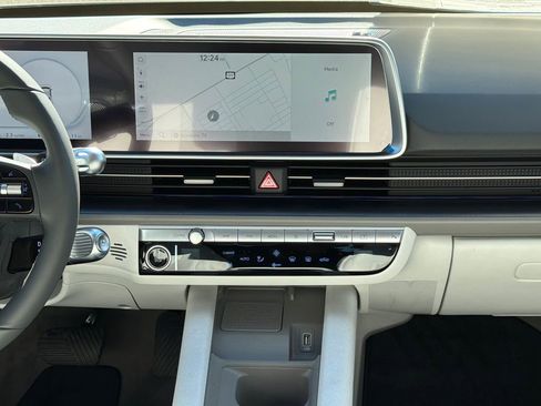 New 2025 Hyundai Ioniq 6 SEL image 9