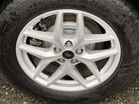 Used 2024 Ford Edge SEL image 24