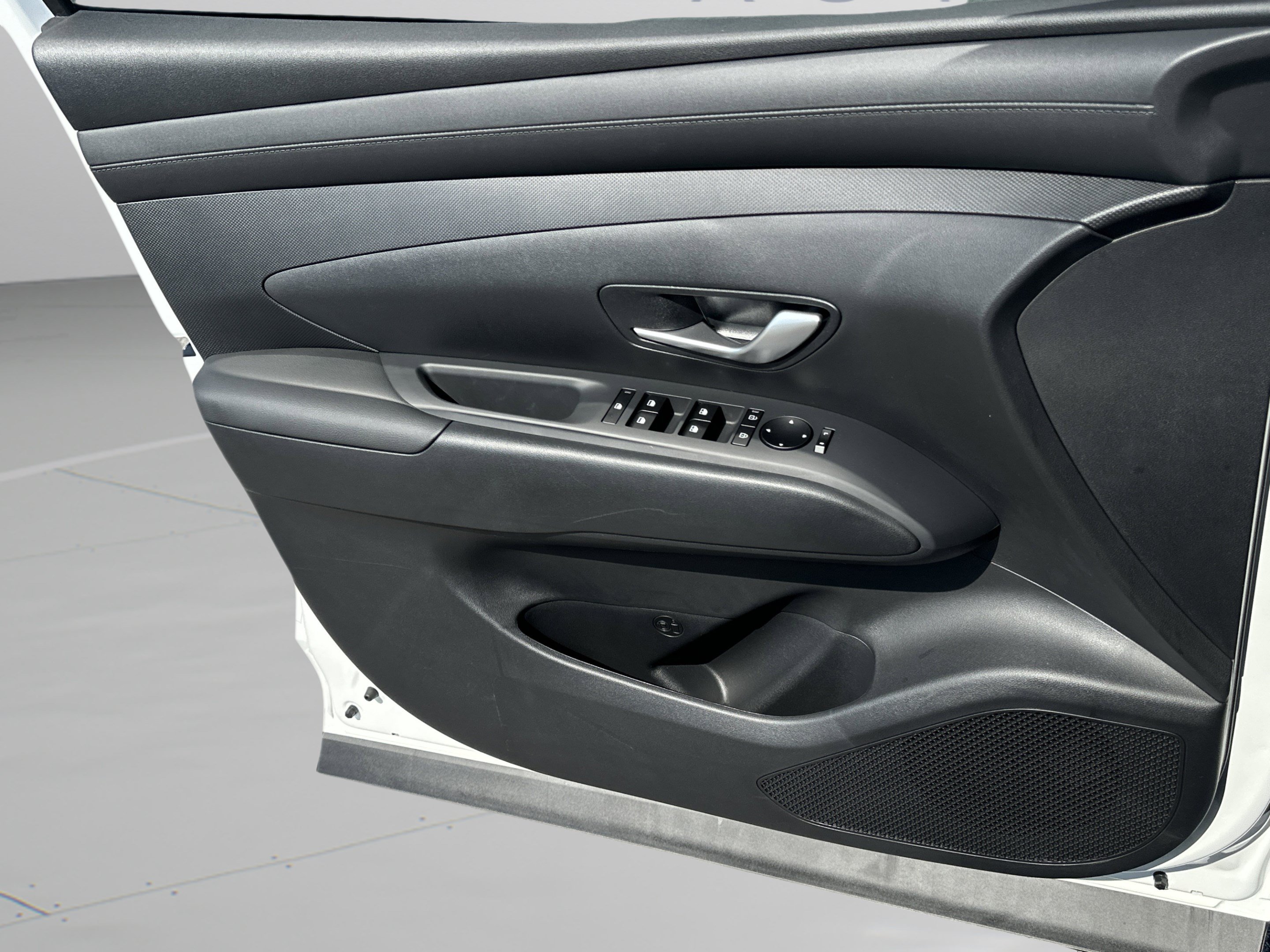 New 2026 Hyundai Tucson SEL FWD image 17