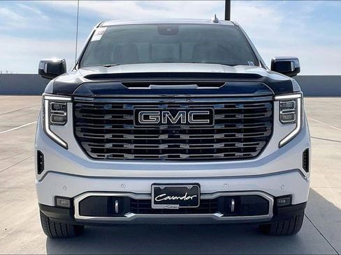 Used 2023 GMC Sierra 1500 Denali Ultimate image 3
